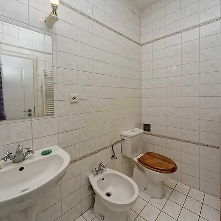 Apartment Na Kozacce 6 Prague Exterior photo