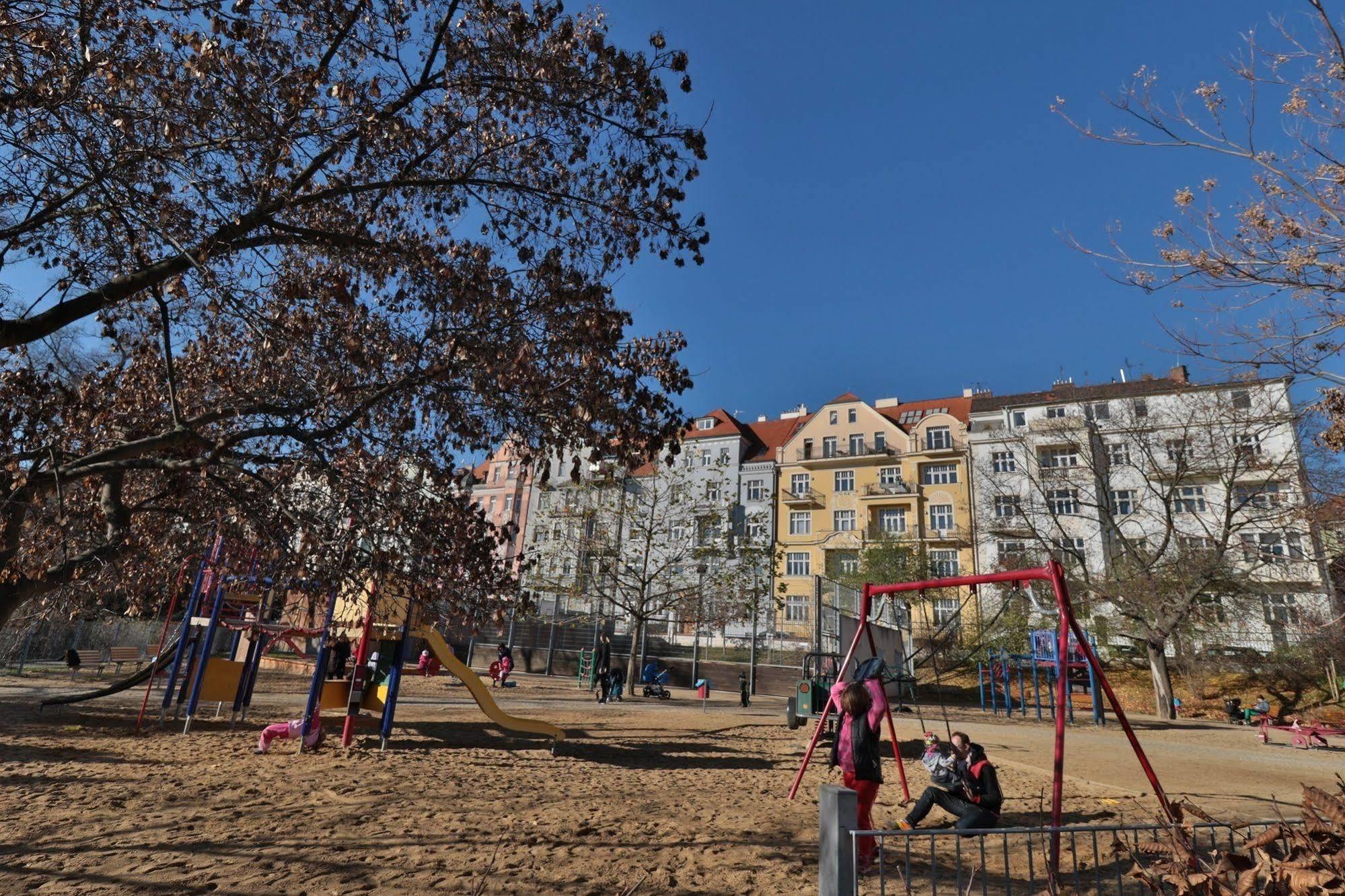 Na Kozacce 6 Prague